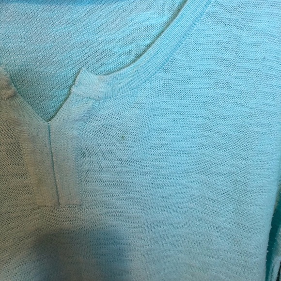 🛍 3/$20 - Ricki’s Lightweight Turquoise Sweater - Picture 5 of 5